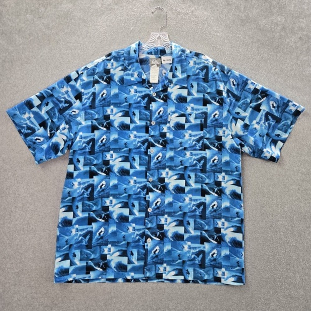 Quiksilver Men Button Up Shirt XL Blue Graphic Print Surfer Wave Hawaiian Collar